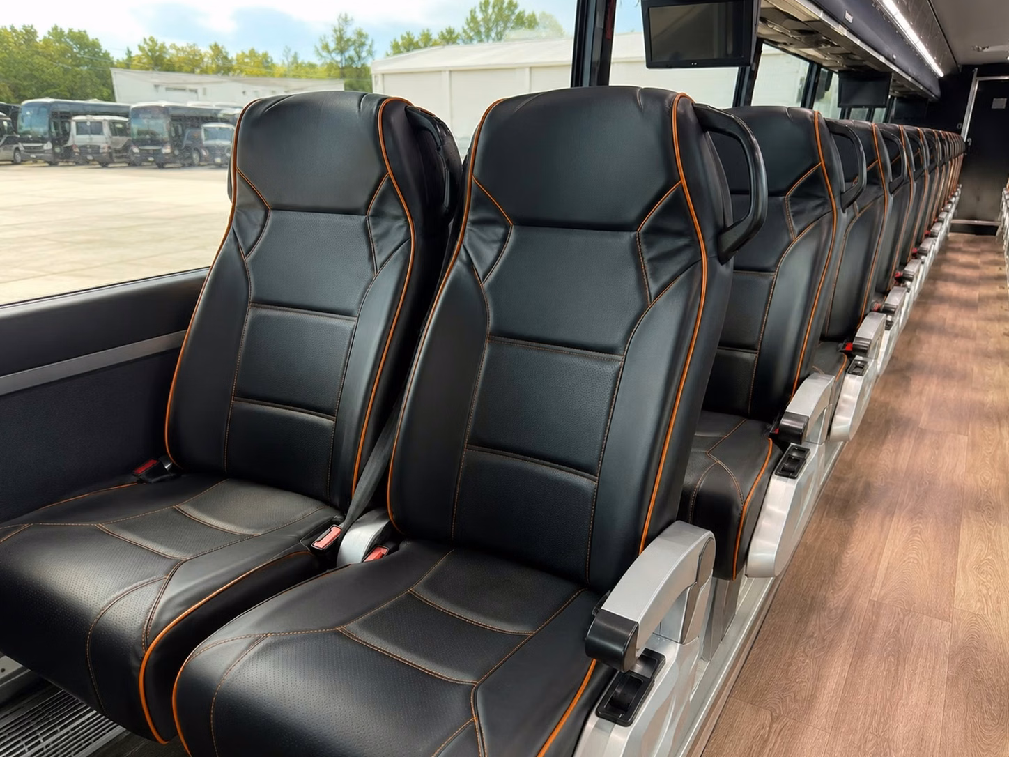 hobart bus rentals to hobart chapels and hotels